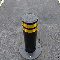 Rising Bollard stuck