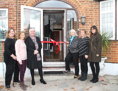 Cllr Colette Wyatt-Lowe offically opens new Watford refuge.