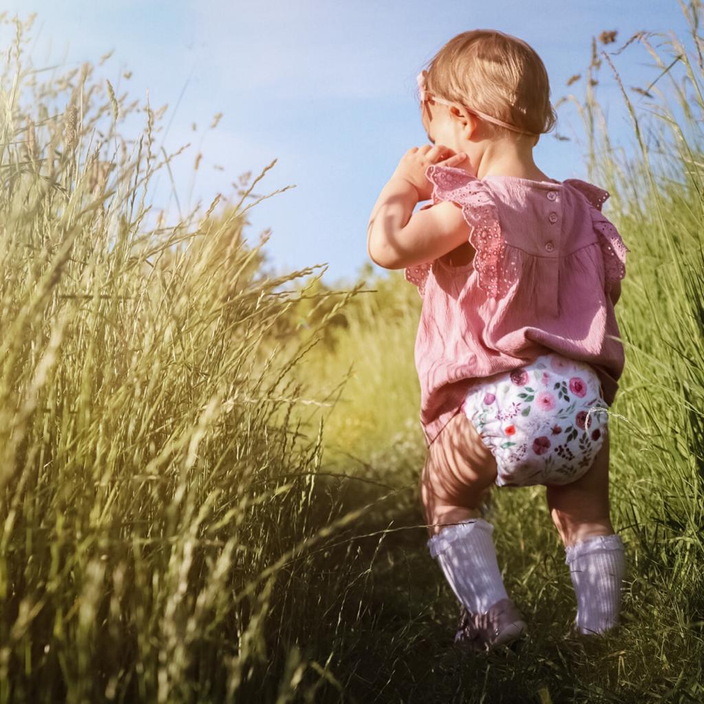 CherryBottoms - Flowers in grass